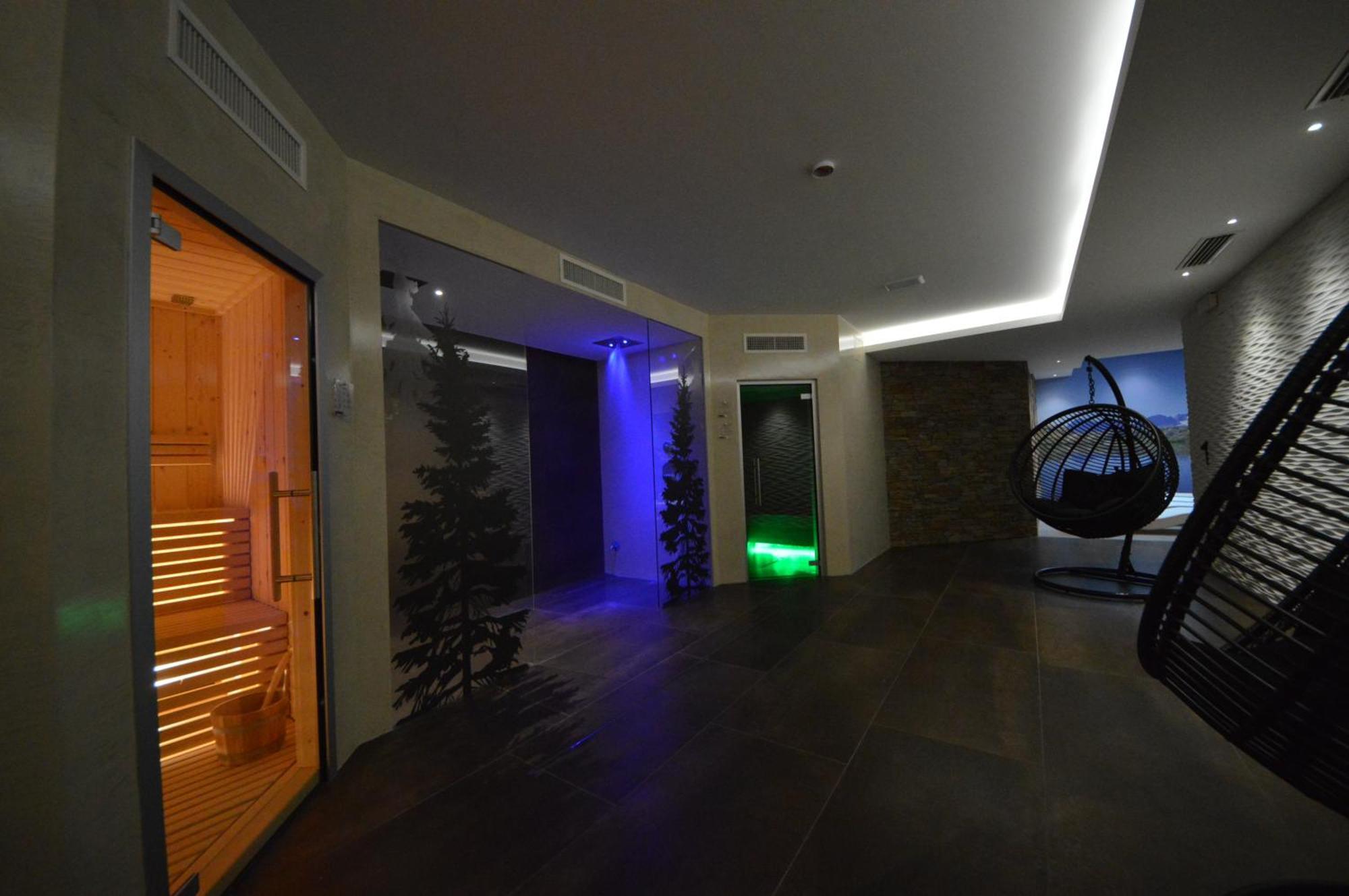 Residence Hotel Anna Passo del Tonale Esterno foto